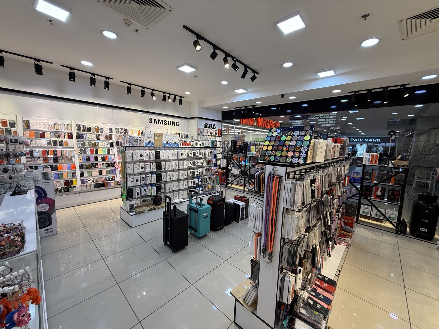 SBL mağaza genel görünümü